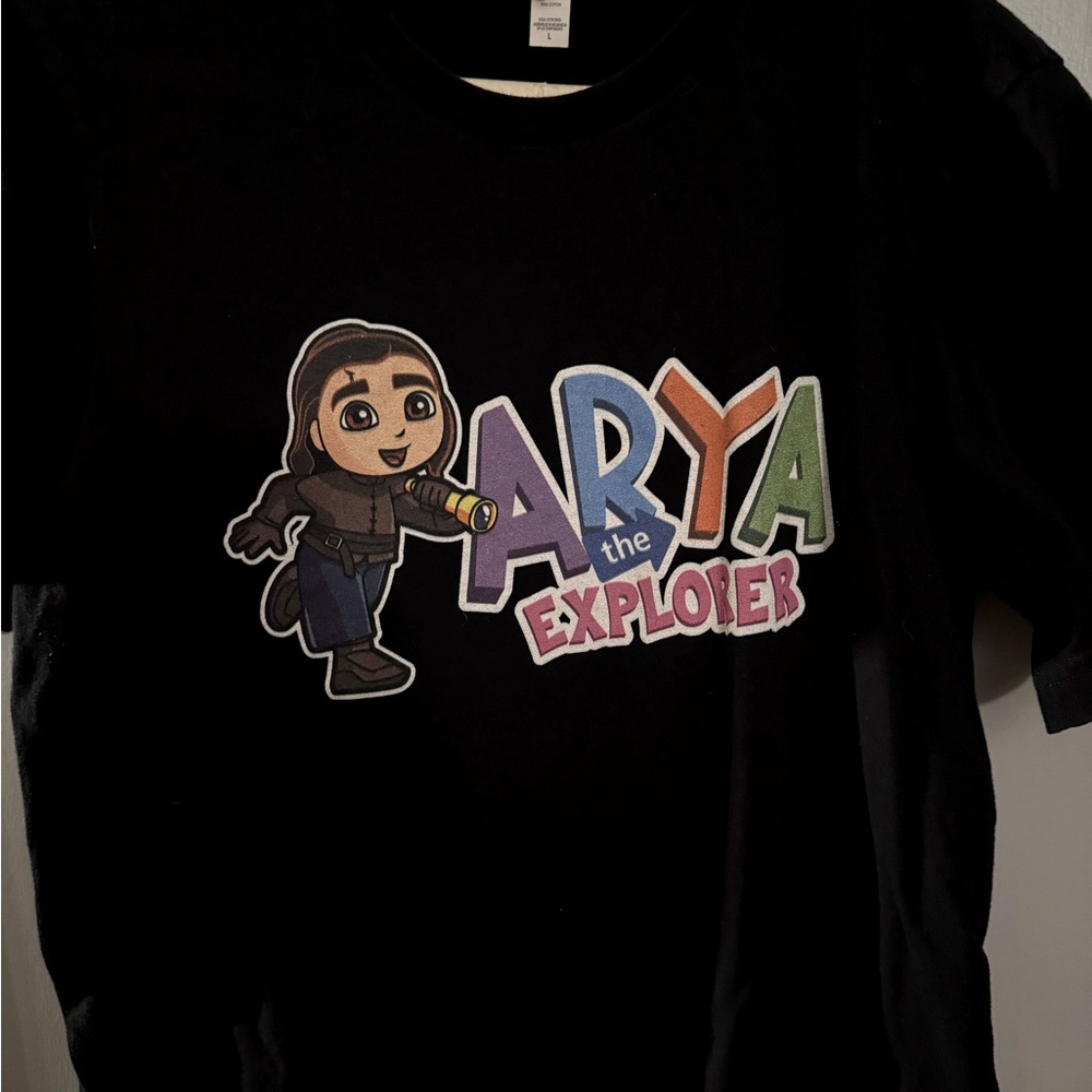 Game of Thrones Arya the Explorer Men’s T-Shirt Size Large